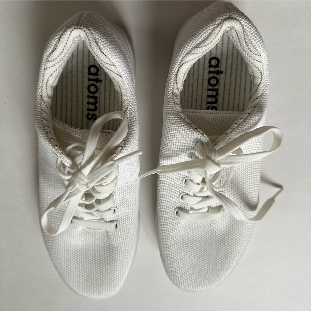 ATOMS // model 000 - Picture 3 of 8